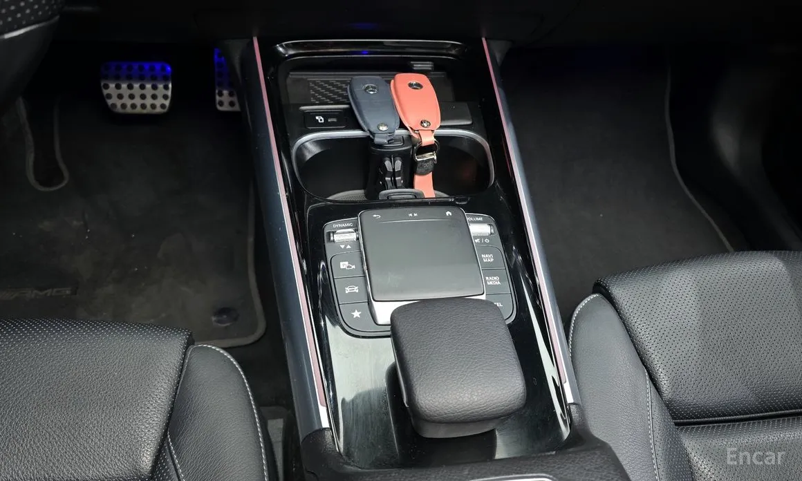 Фото 9 - Mercedes-Benz EQA