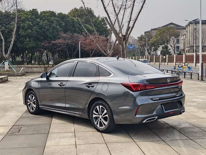 Фото 5 - Changan Eado Plus
