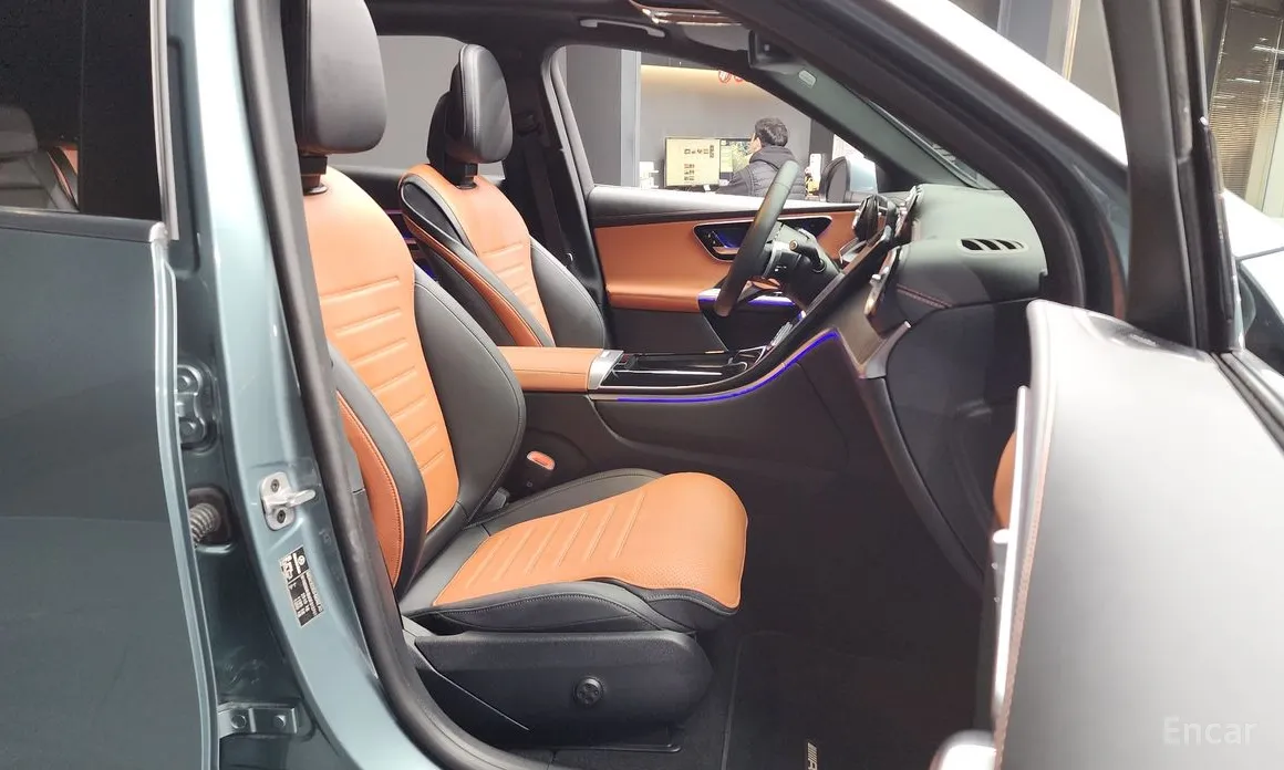 Фото 11 - Mercedes-Benz GLC-Class