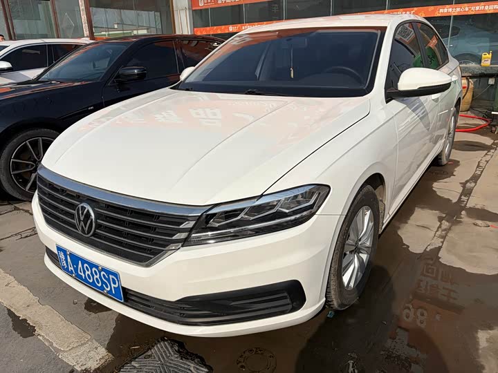 Фото 1 - Volkswagen Lavida