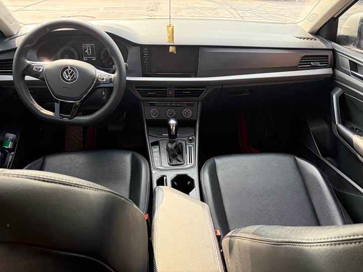 Фото 7 - Volkswagen Lavida