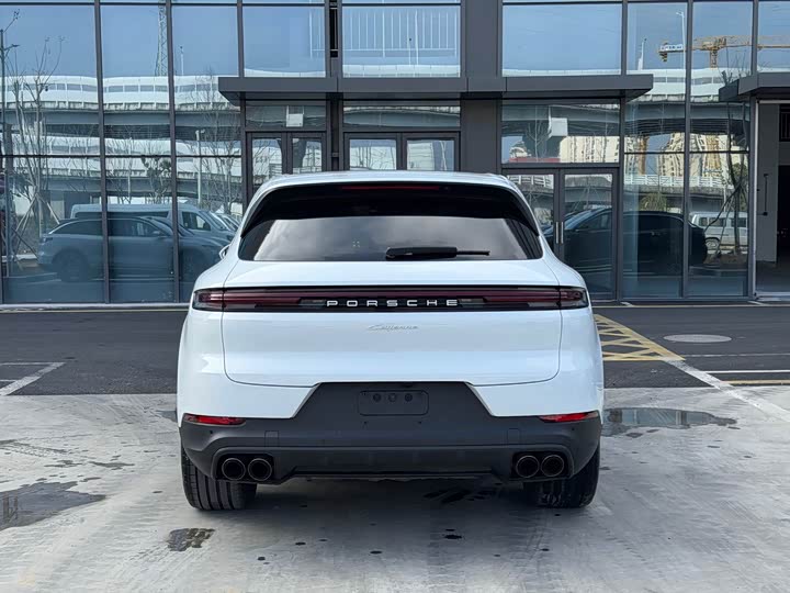 Фото 4 - Porsche Cayenne