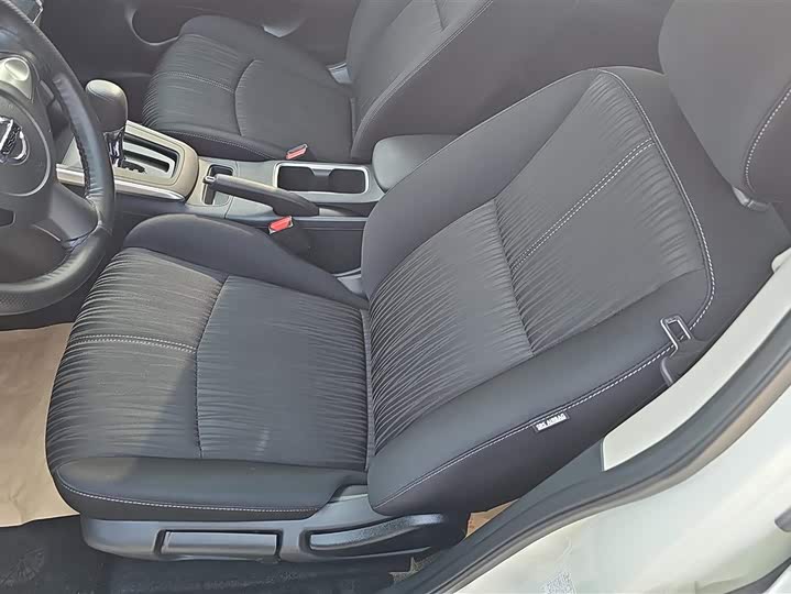 Фото 9 - Nissan Sylphy