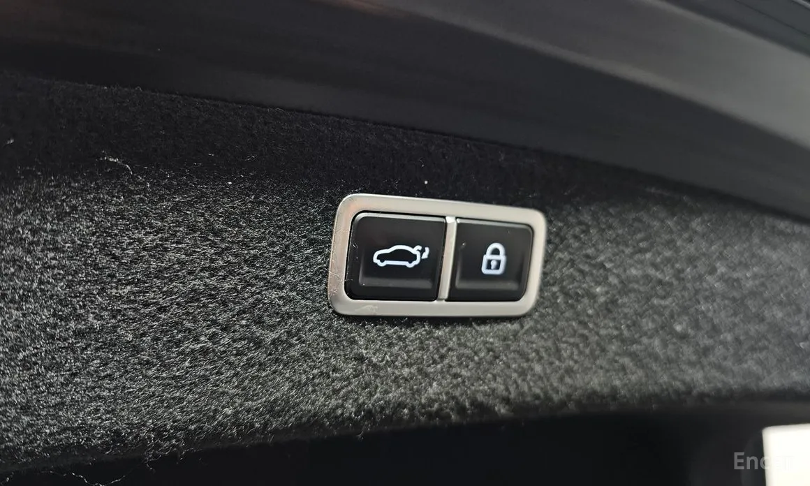 Фото 15 - Genesis G80