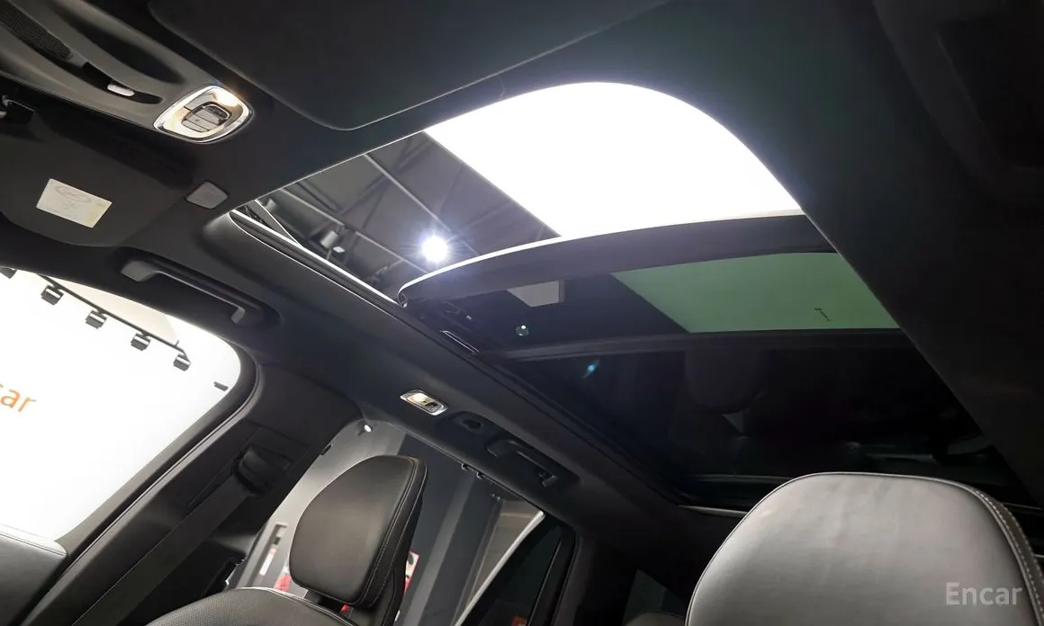 Фото 18 - Volvo XC90