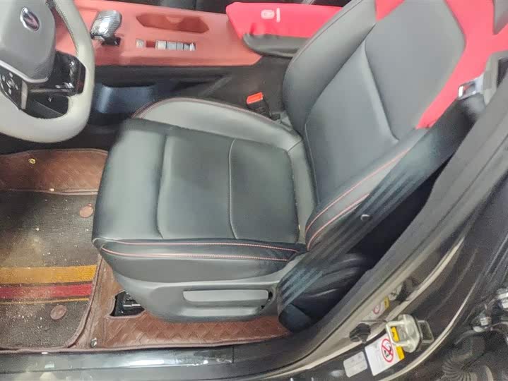 Фото 9 - Changan X5 Plus