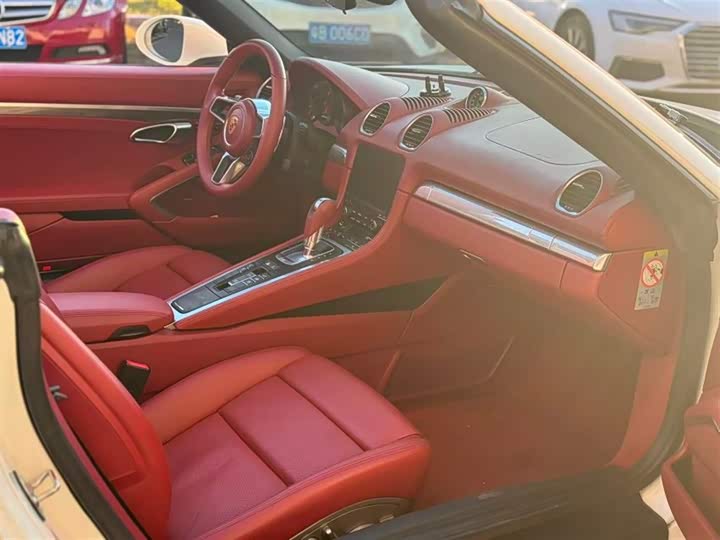 Фото 5 - Porsche 718