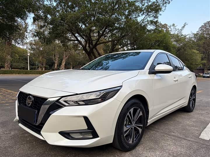 Фото 1 - Nissan Sylphy