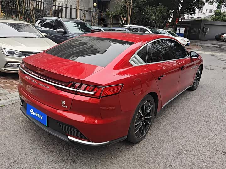 Фото 3 - BYD Han