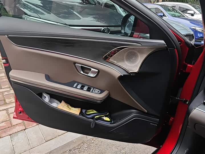 Фото 7 - BYD Han