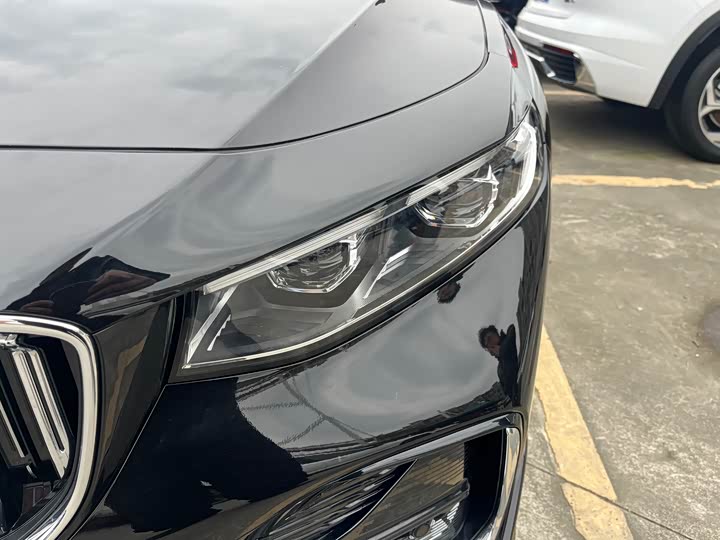 Photo 6 - Geely Preface