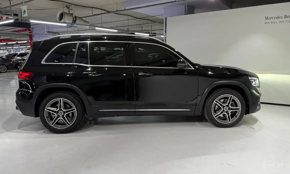 Фото 3 - Mercedes-Benz GLB-Class