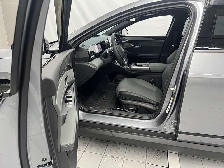 Фото 6 - BYD Qin L