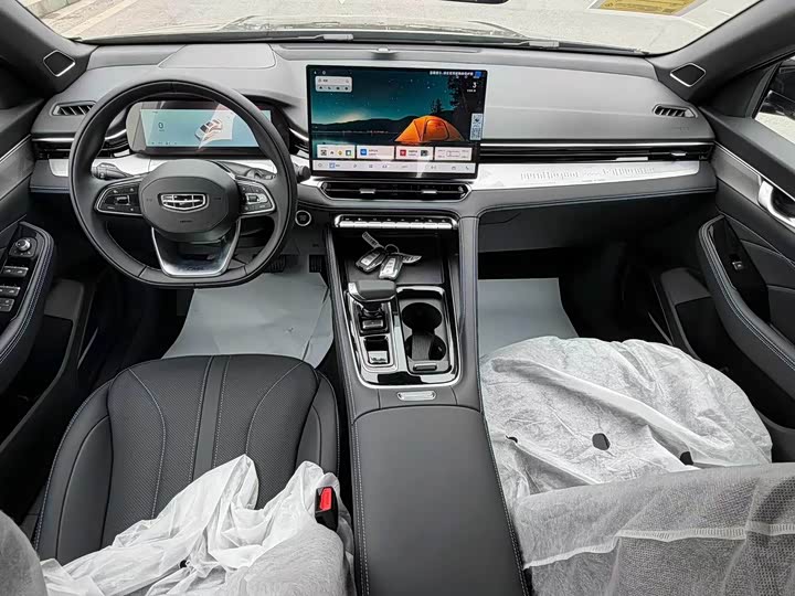 Фото 8 - Geely Preface