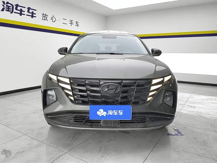 Фото 2 - Hyundai Tucson L