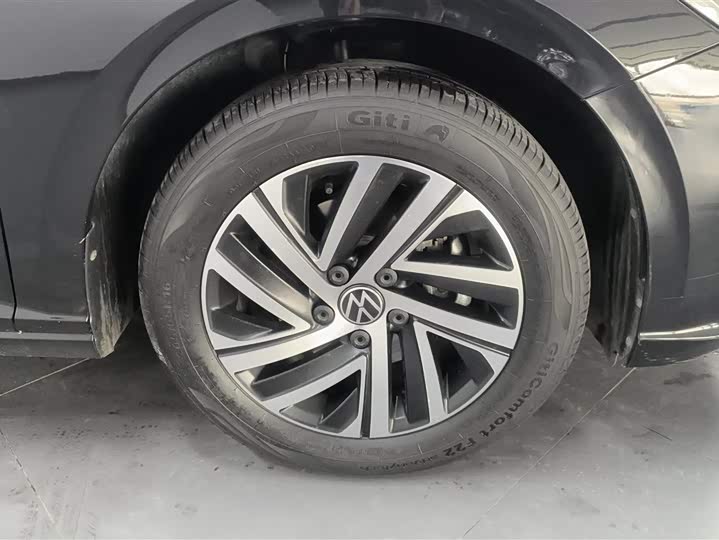 Фото 6 - Volkswagen Lavida