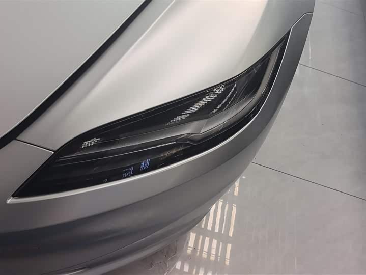 Фото 5 - Tesla Model 3