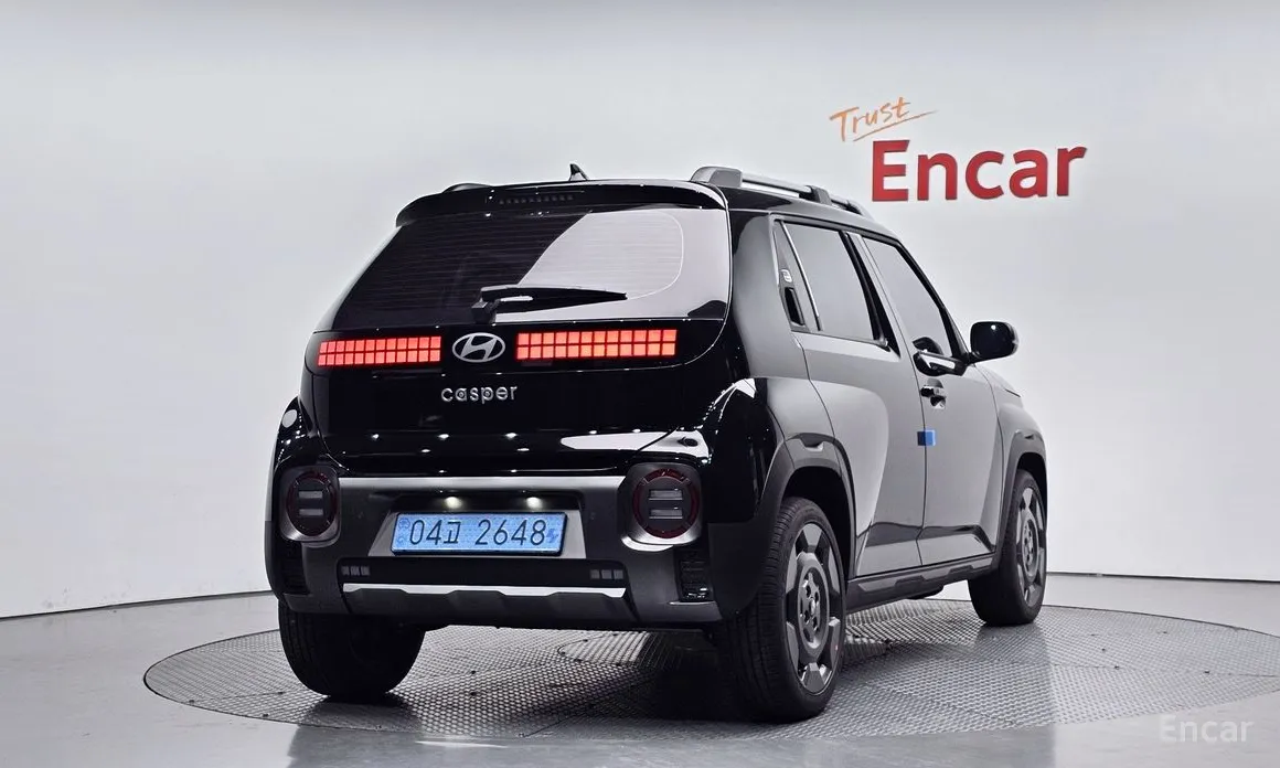 Photo 2 - Hyundai Casper