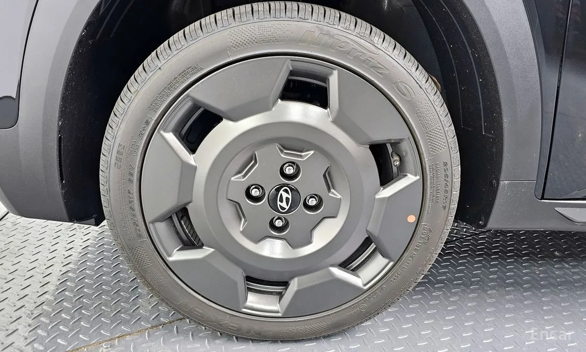 Photo 5 - Hyundai Casper