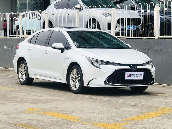 Фото 3 - Toyota Levin