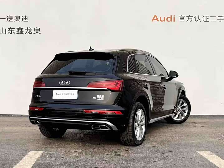Фото 3 - Audi Q5L