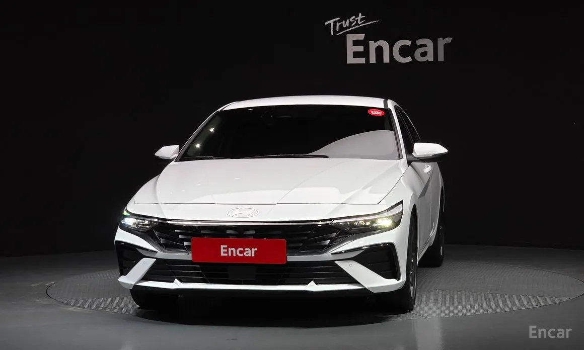 Фото 3 - Hyundai Avante