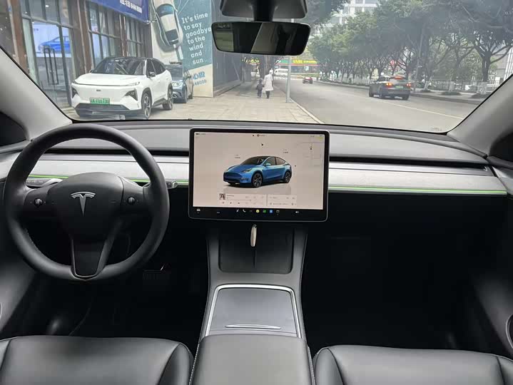Фото 7 - Tesla Model Y