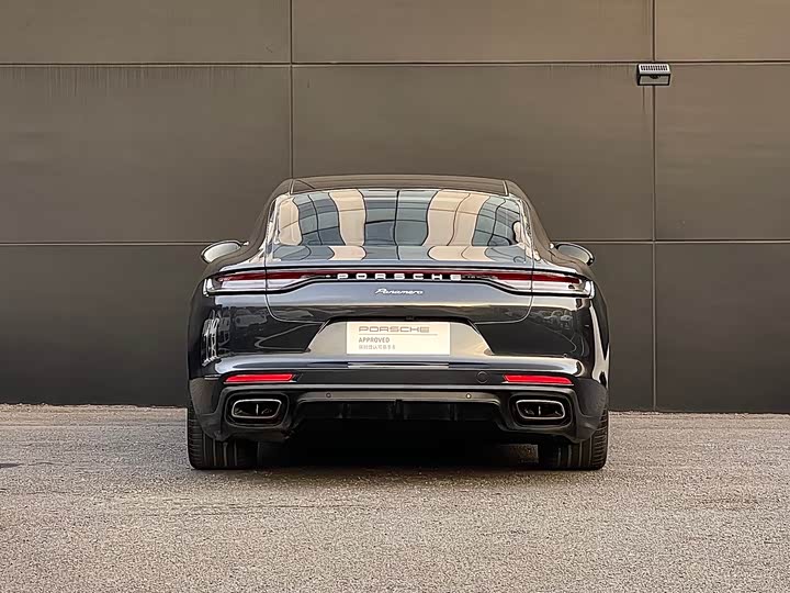 Фото 4 - Porsche Panamera