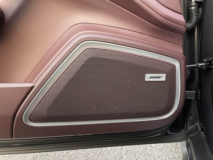 Фото 8 - Porsche Panamera