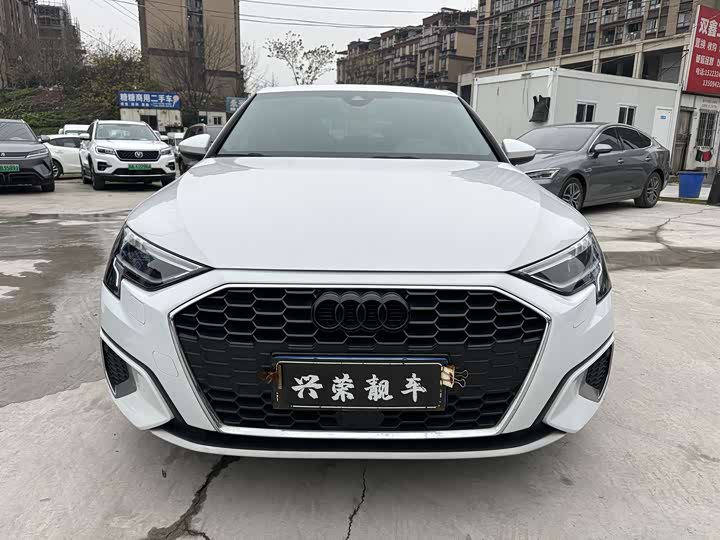 Фото 2 - Audi A3