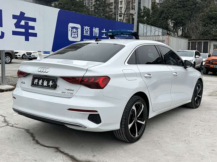 Фото 7 - Audi A3