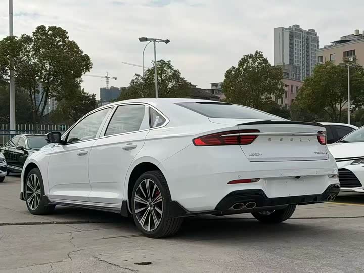 Photo 9 - Geely Preface