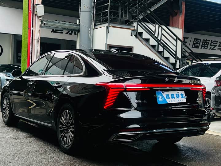 Фото 3 - Hongqi H5