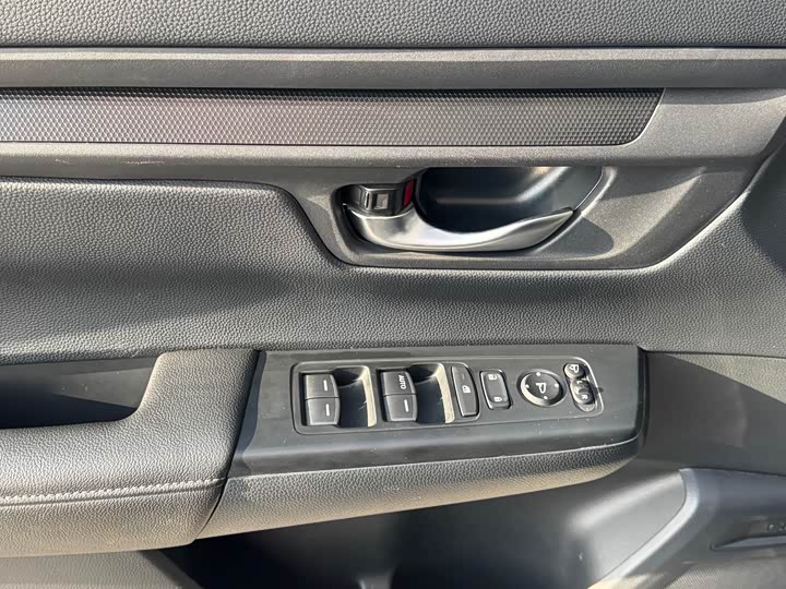 Photo 6 - Honda CR-V