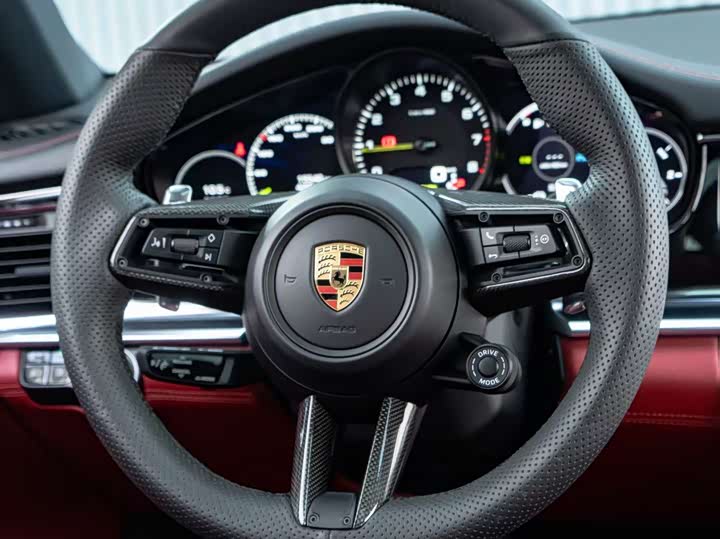 Фото 9 - Porsche Panamera Hybrid