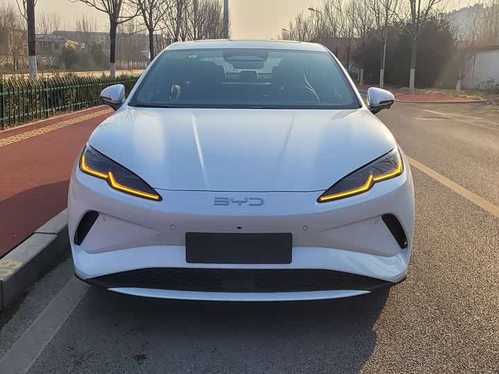 Фото 2 - BYD Seal 06 Hybrid/EV