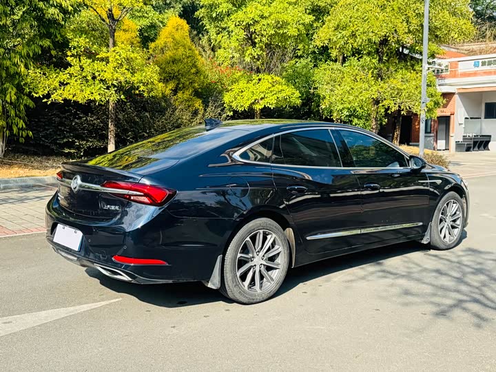 Фото 7 - Buick LaCrosse