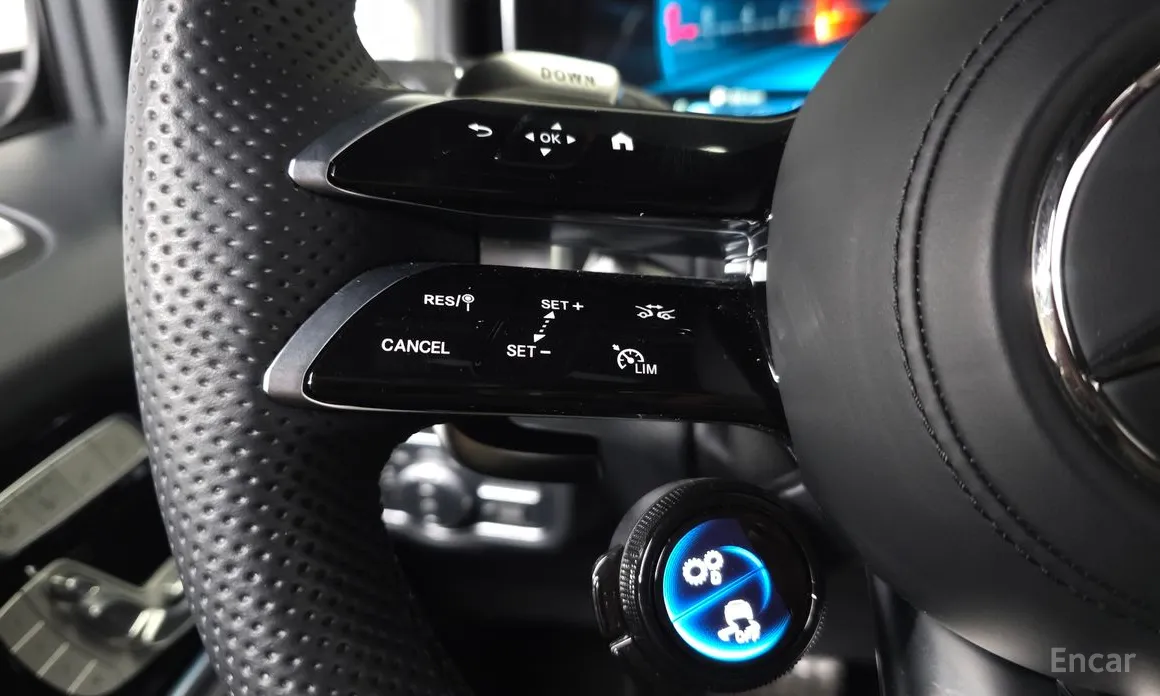 Фото 14 - Mercedes-Benz G-Class