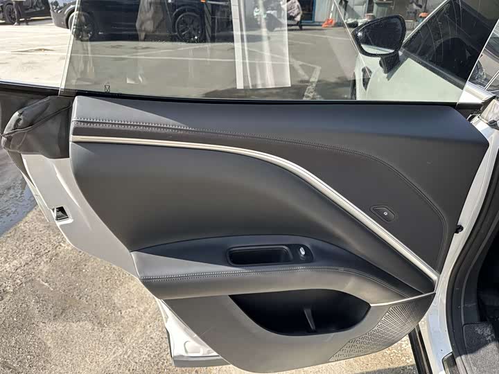 Фото 9 - Avatr 11