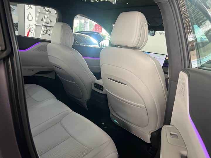 Фото 2 - XPeng G6