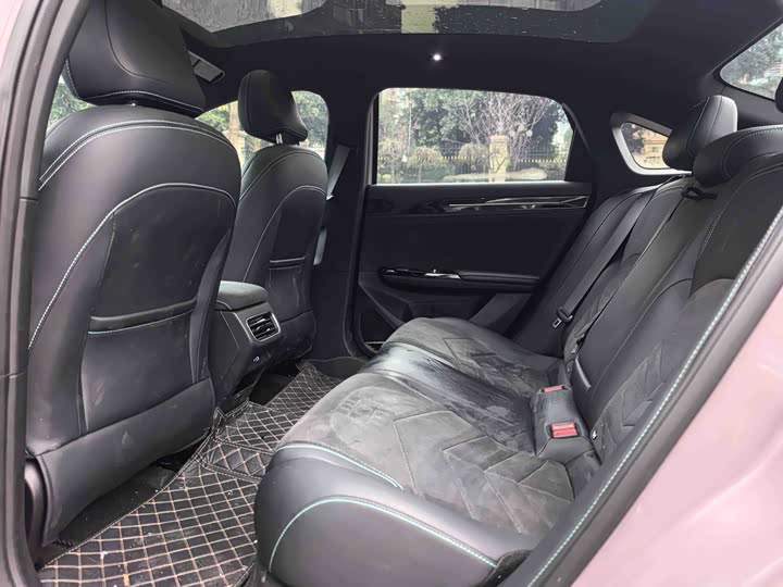 Фото 5 - Geely Galaxy L6