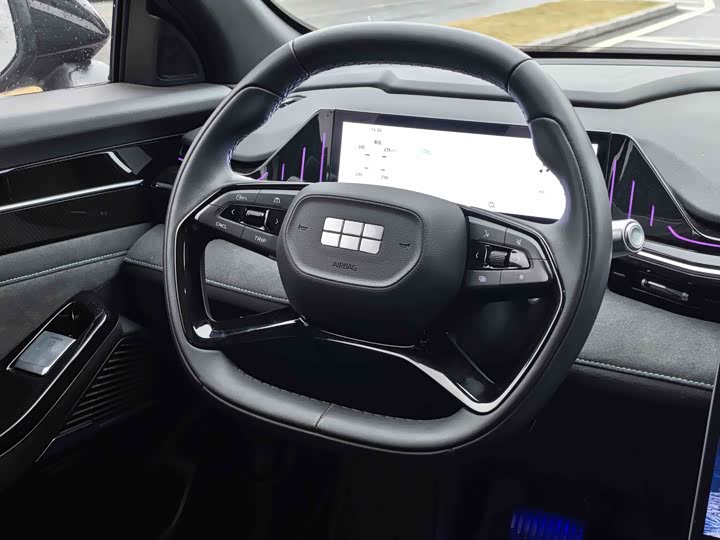 Фото 8 - Geely Galaxy L6