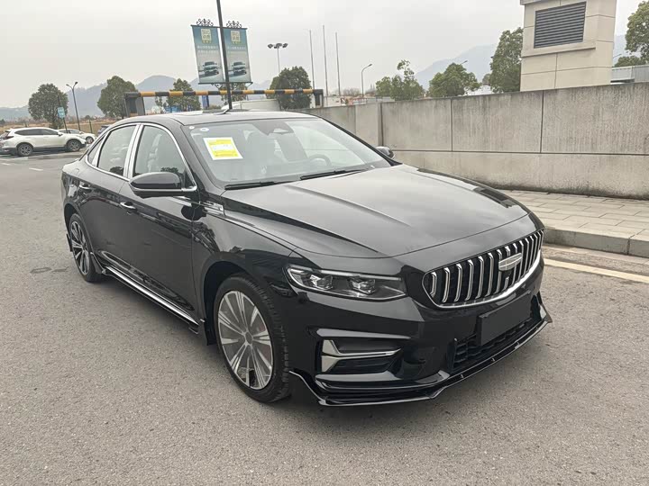 Photo 3 - Geely Preface