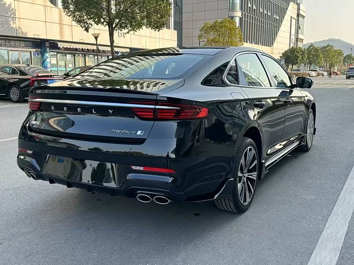 Фото 9 - Geely Preface