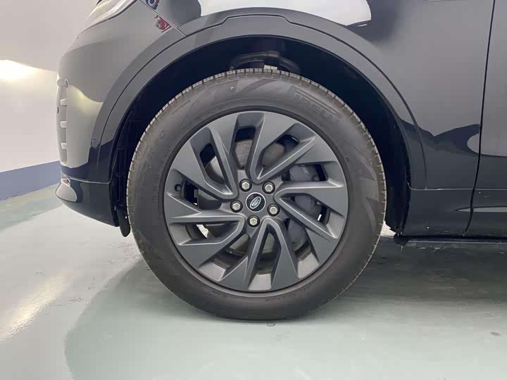 Фото 8 - Land Rover Discovery