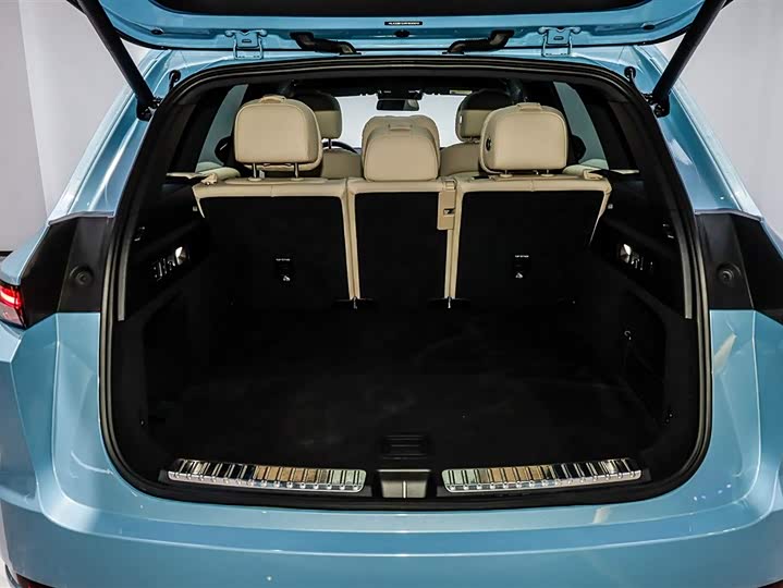 Фото 7 - LiXiang L7