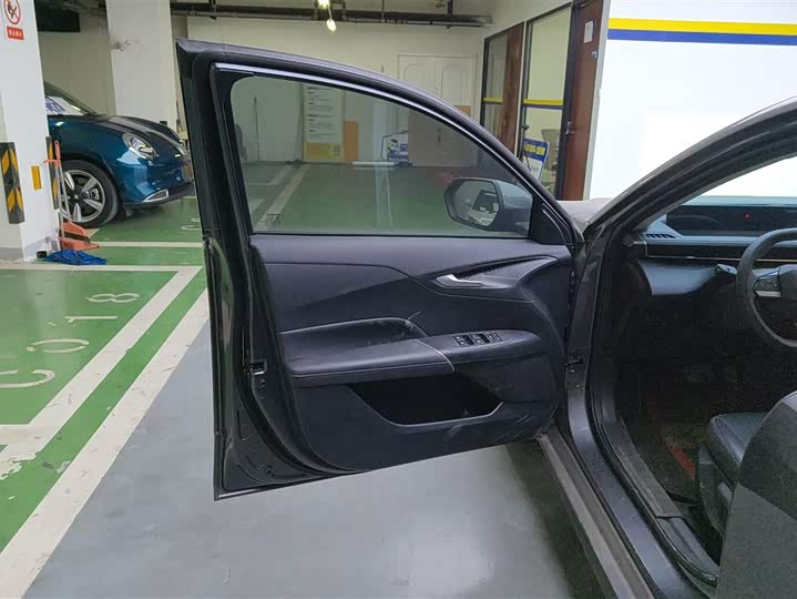 Фото 7 - Changan Eado Plus