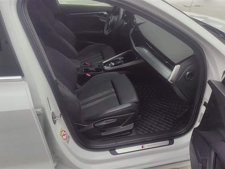 Фото 8 - Audi A3