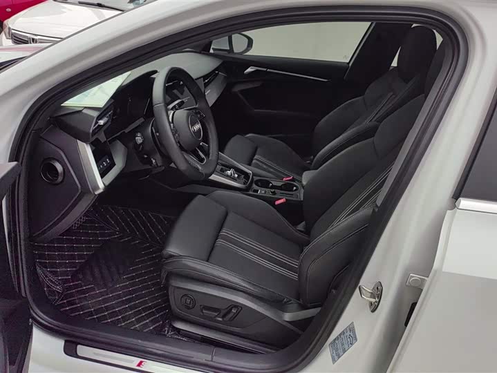 Фото 9 - Audi A3