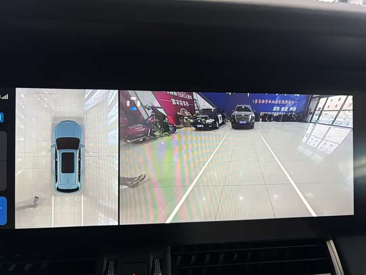 Фото 8 - LiXiang One